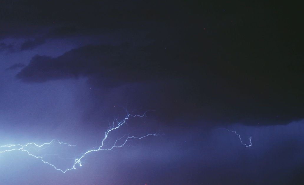 Tormenta eléctrica afecta al norte de Guayaquil; Inamhi alerta hasta las 22:00