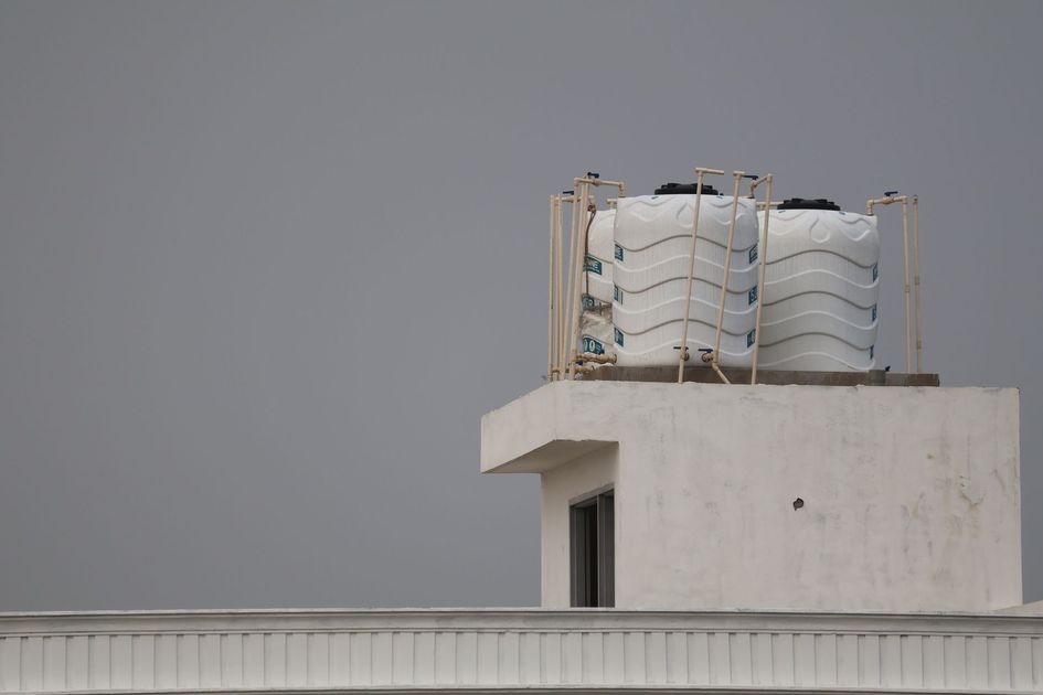 Alcaldía de Guayaquil atiende 70 puntos con agua acumulada tras lluvias intensas