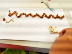Talleres del Valientes preparan a padres como co-terapeutas en Guayaquil