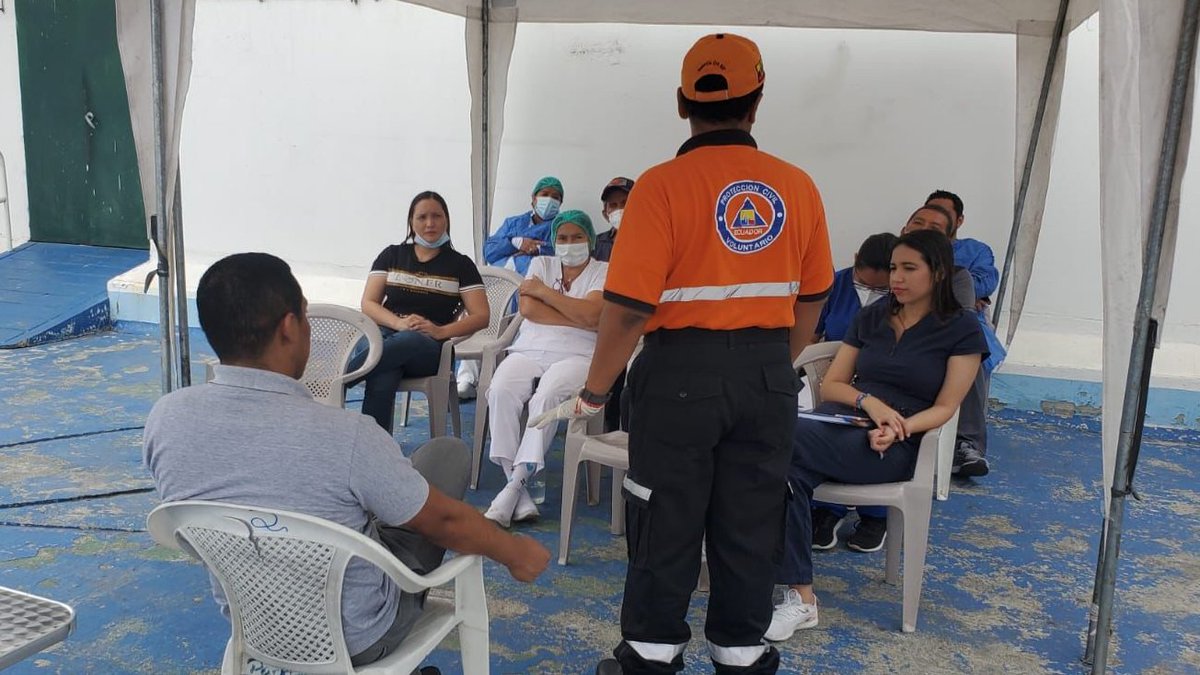 Brigadistas de Valdivia recibieron capacitación en primeros auxilios ante emergencias
