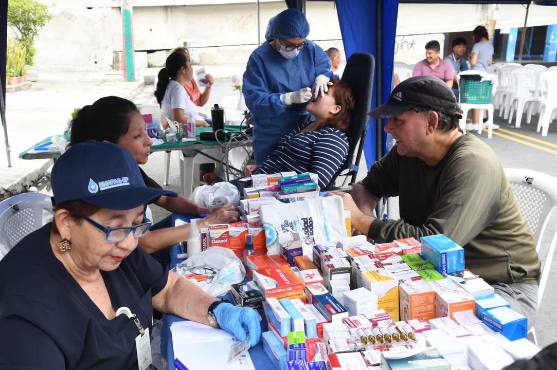 Compartir Ciudadano llega a García Moreno y Alejo Lascano con salud animal y orientación social