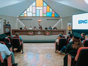 Más de 250 emprendedores se gradúan en Guayaquil con herramientas para crecer