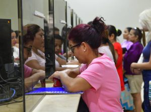 Trámites simplificados disparan la formalización de negocios en Guayaquil
