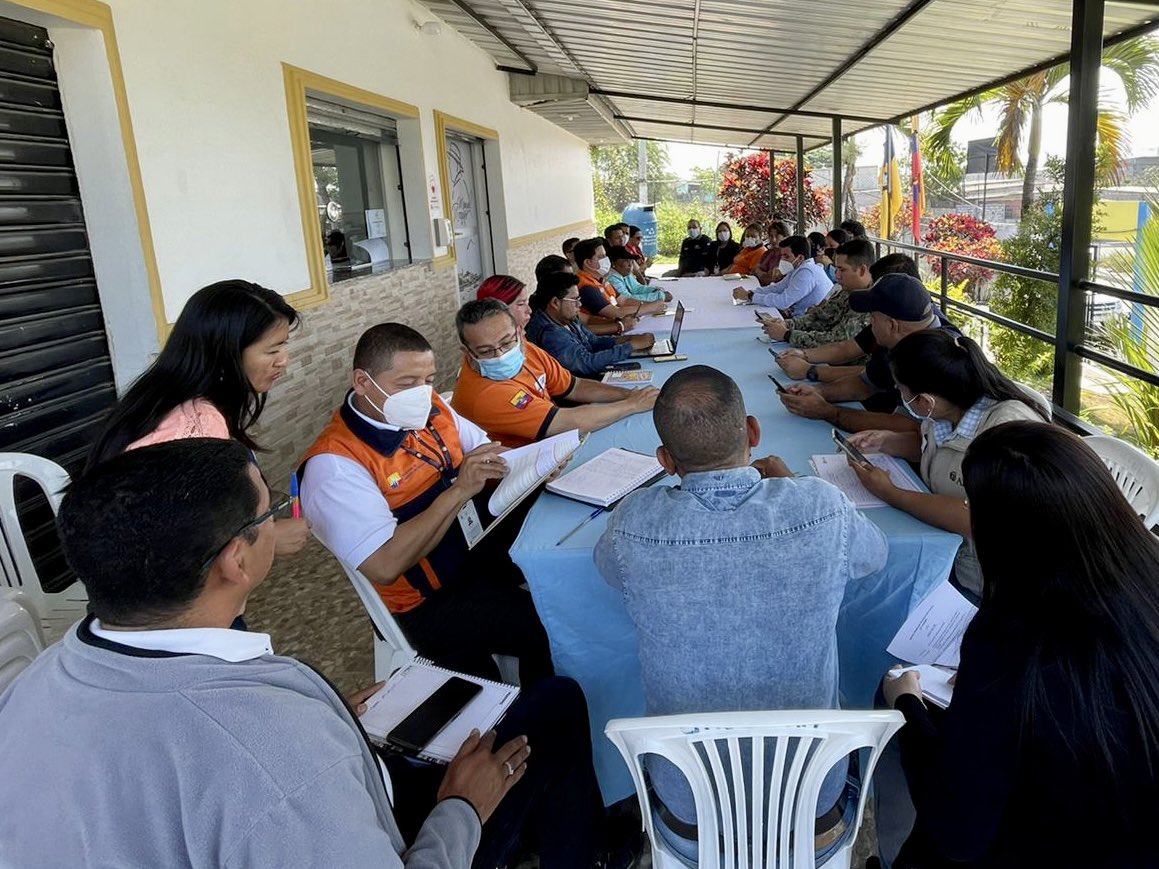 Riesgos Ecuatoriano revisa protocolos ante lluvias en Puerto Posorja