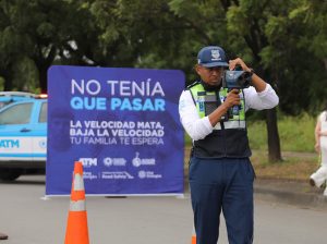 ATM relanza campaña contra el exceso de velocidad en Guayaquil tras 500 muertes de motociclistas