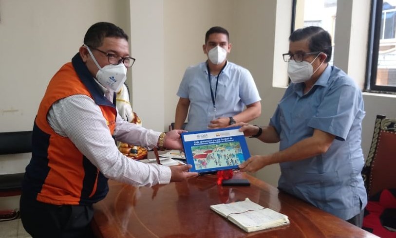 Riesgos y alcalde de Guayaquil abordaron prevención ante lluvias en agosto 2021