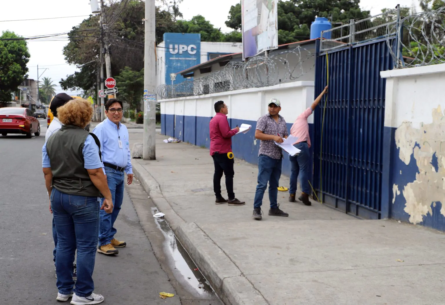 Prefectura del Guayas inicia inspecciones en 40 planteles bajo plan 'Protegiendo Vidas'