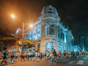 Más de 2 mil atletas corrieron la Maratón de Guayaquil con salida en el Municipio