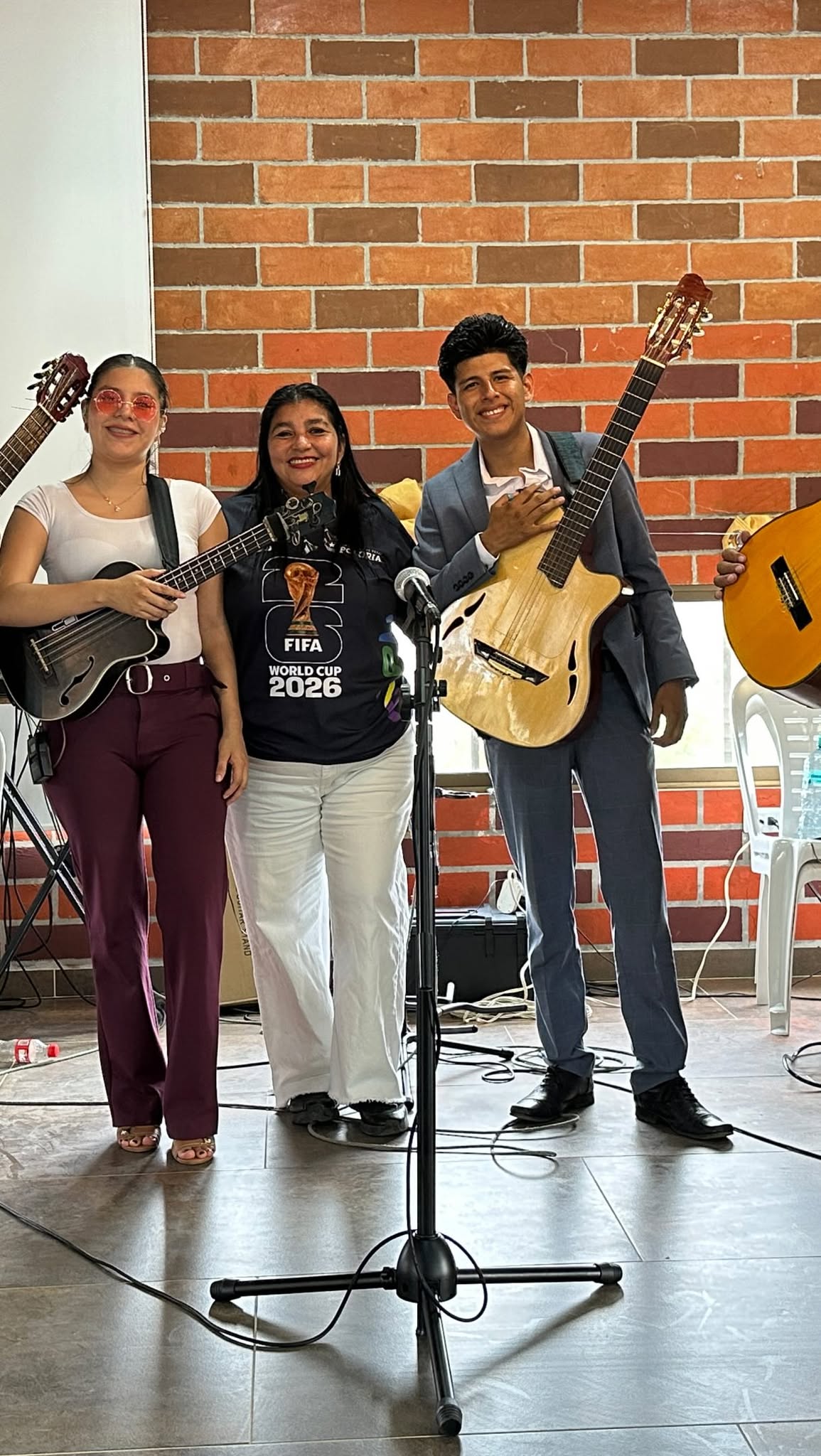 Posorja celebra el Día del Adulto Mayor con los usuarios de sus proyectos sociales
