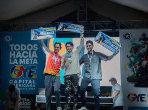Downhill del Cerro 2025 movilizó a más de 4.000 personas en Santa Ana