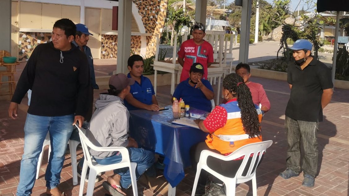 Sensibilización sobre el 25-O llega a Playa Varadero para preparar a vecinos